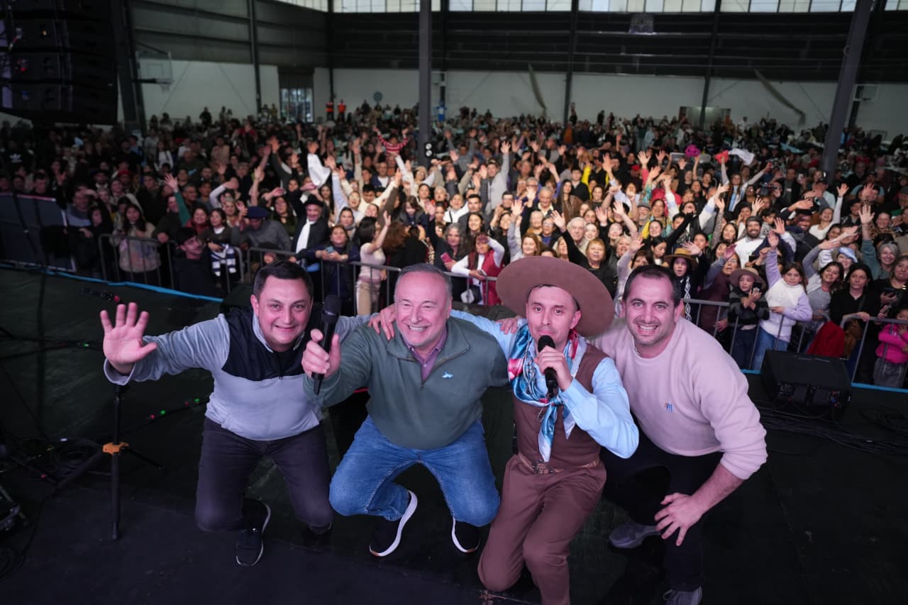 Se celebró la gran peña de la Independencia